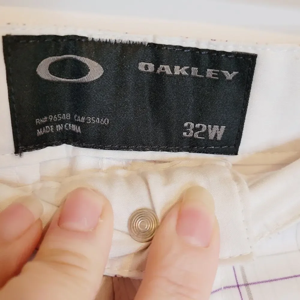 Vintage Oakley white and purple plaid board shorts Size 32 Surfer Retro Beachy